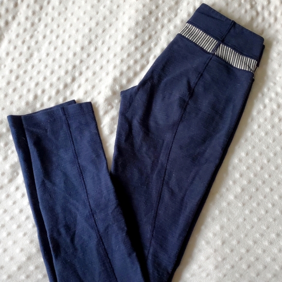 lululemon skinny groove pant - Picture 1 of 2